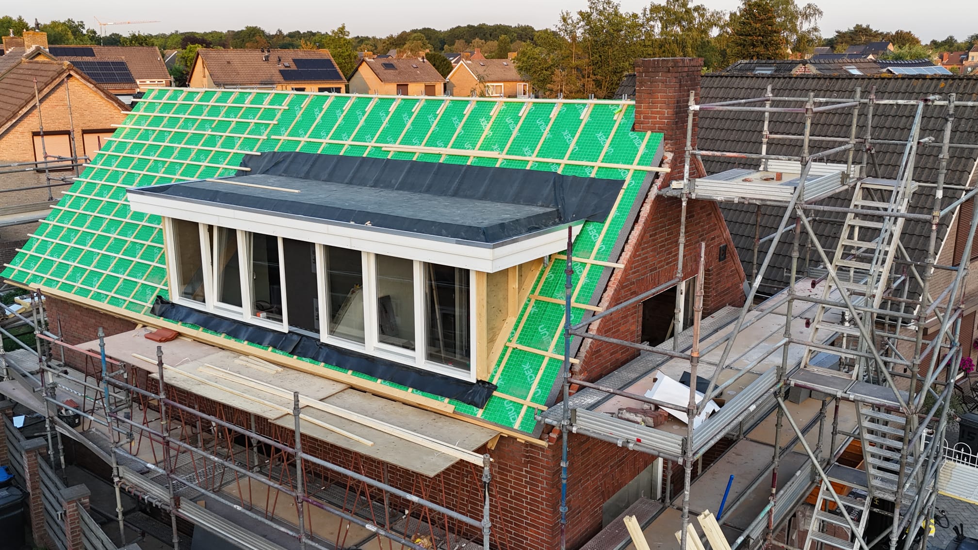 Dakrenovatie uitgevoerd door Marks Bouw